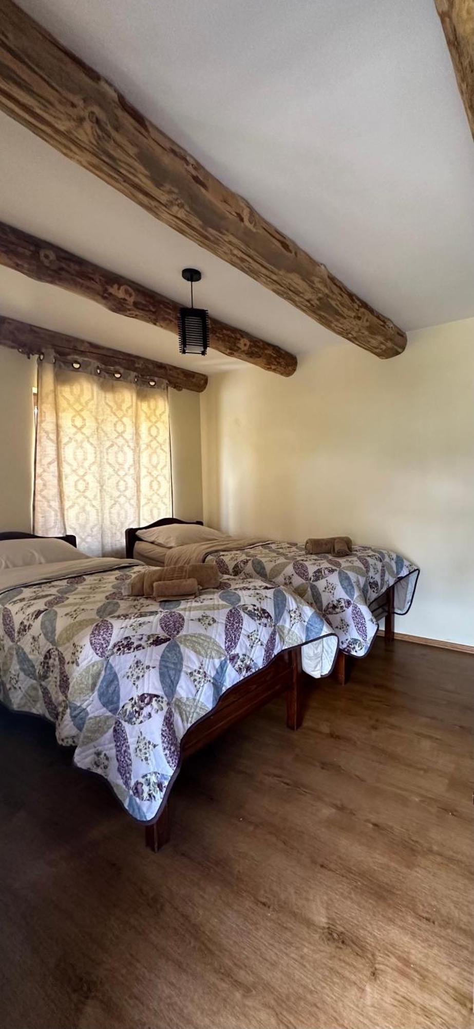 Guesthouse Lasharai Omalo Екстериор снимка
