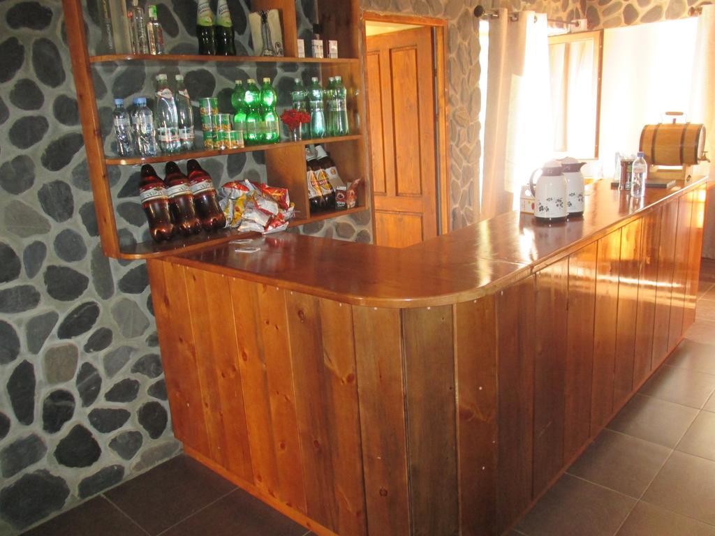 Guesthouse Lasharai Omalo Екстериор снимка